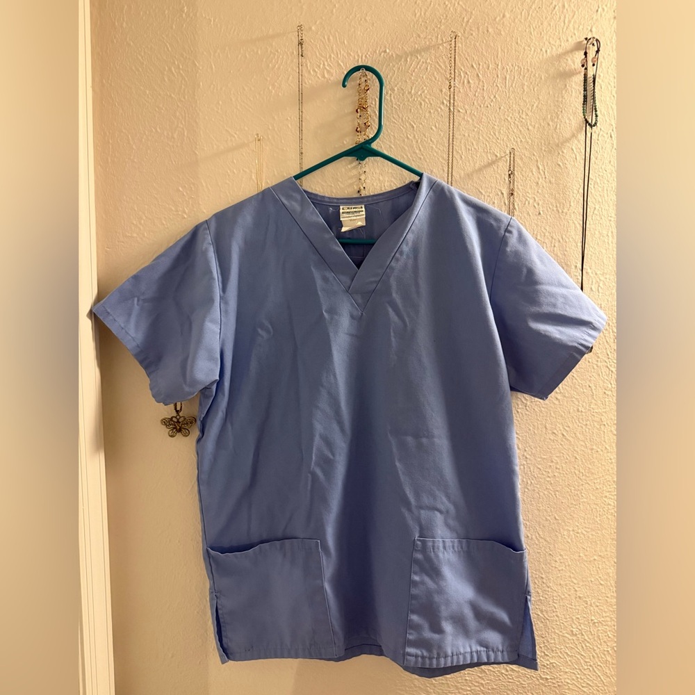Uniform Advantage Ceil Blue Hospital Scrub Top - Small